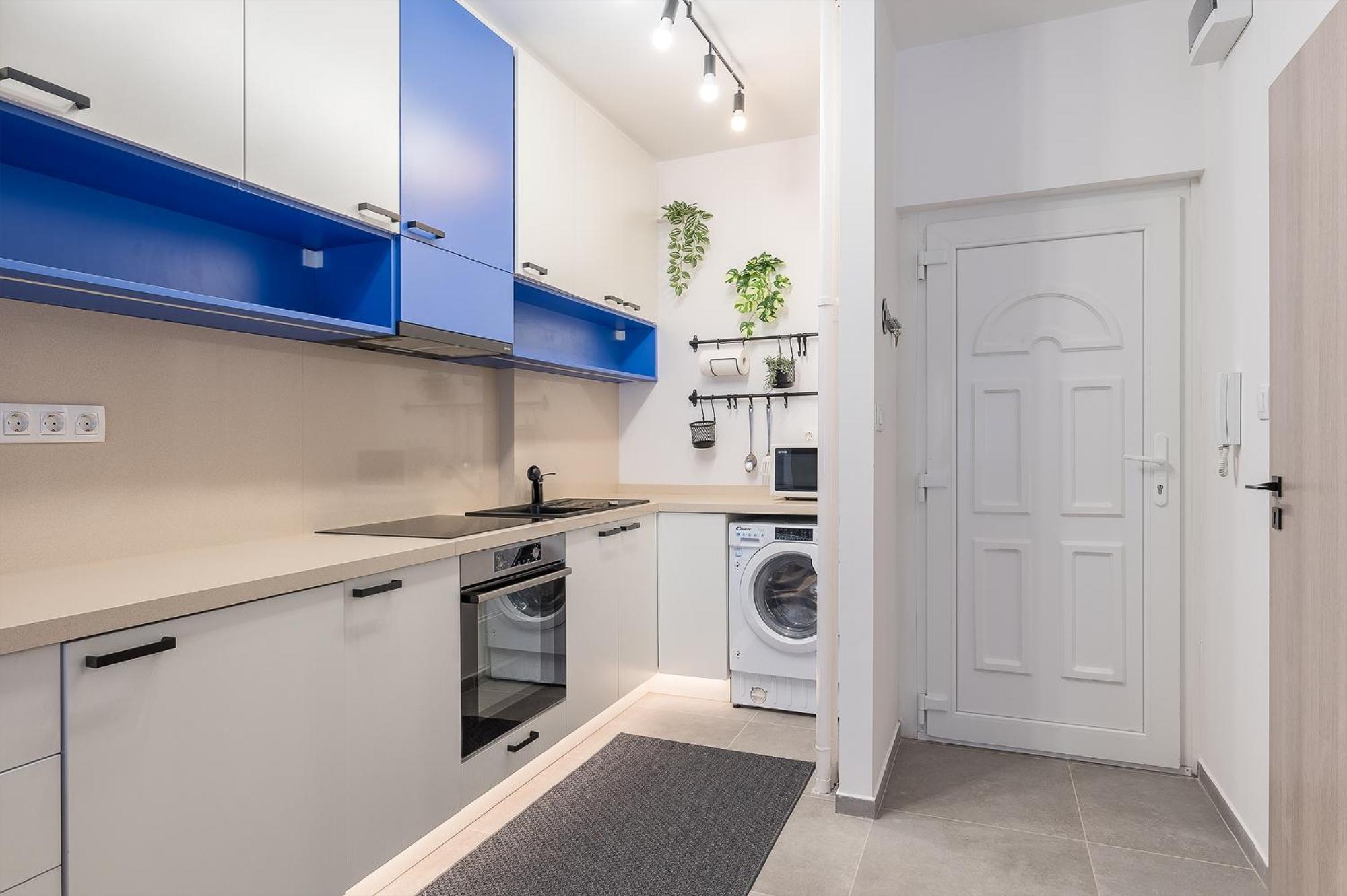 Newly Renovated!!! - Modern Apartment 10 Minutes From The Grand Boulevard Budapeszt Zewnętrze zdjęcie