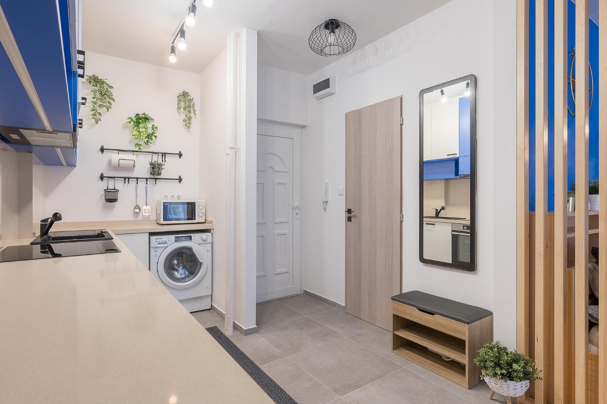 Newly Renovated!!! - Modern Apartment 10 Minutes From The Grand Boulevard Budapeszt Zewnętrze zdjęcie